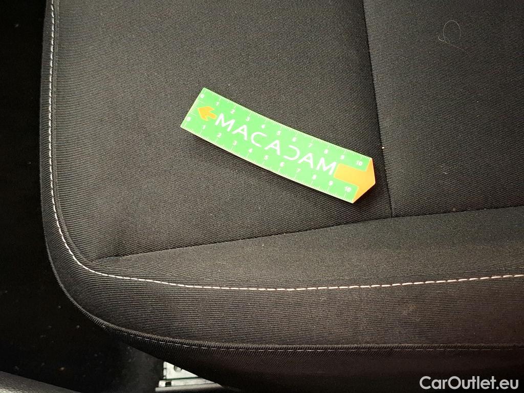  Renault  Captur  II Business 1.5 dCi 115CV BVA7 E6dT #14