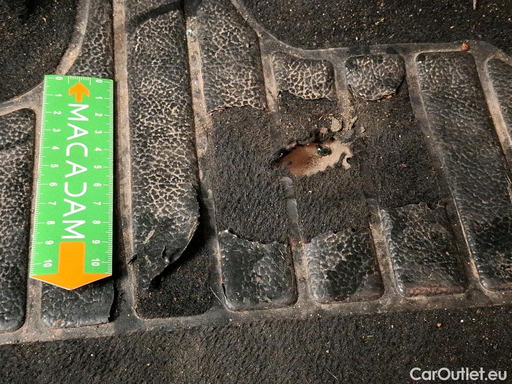  Renault  Captur  II Business 1.5 dCi 115CV BVA7 E6dT #3