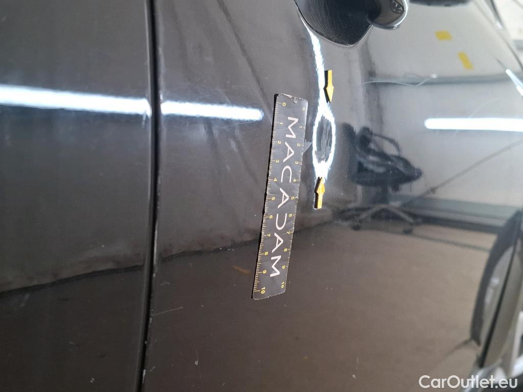  Renault  Megane  IV Berline 5pt. Business 1.5 dCi 115CV BVM6 E6dT #40