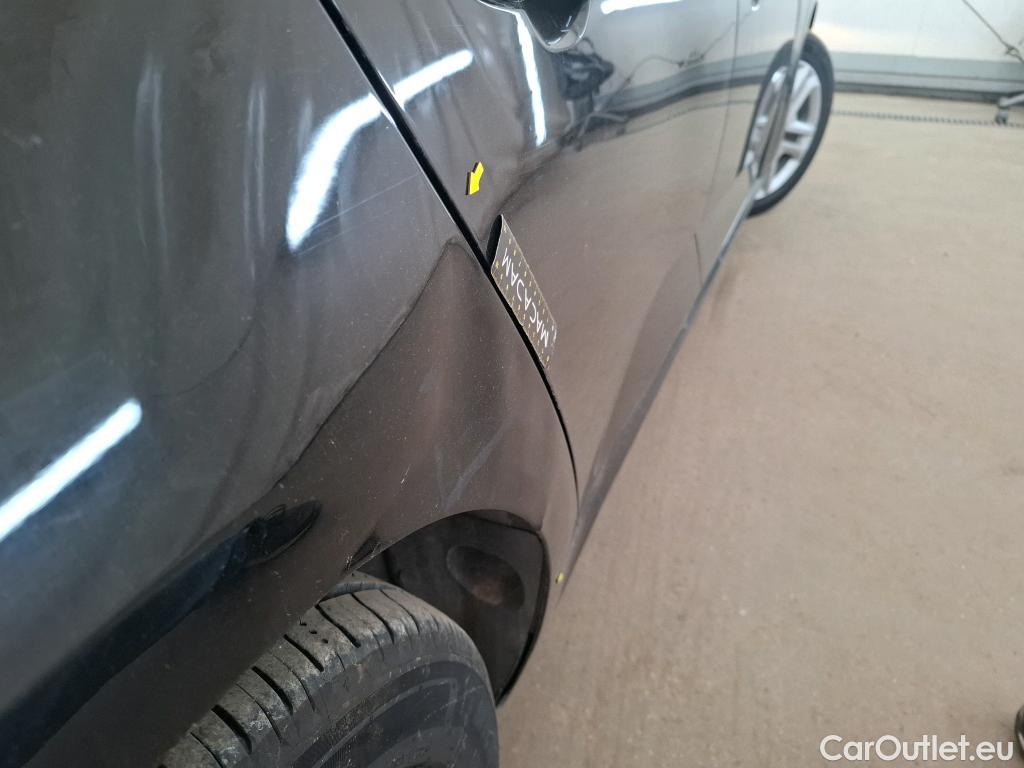  Renault  Megane  IV Berline 5pt. Business 1.5 dCi 115CV BVM6 E6dT #24