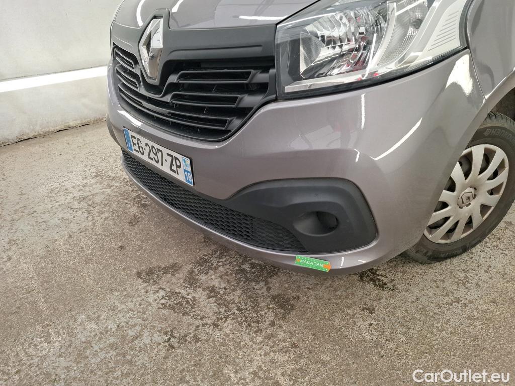  Renault  Trafic RENAULT  4p Combi Zen L2 Energy dCi 125 #14