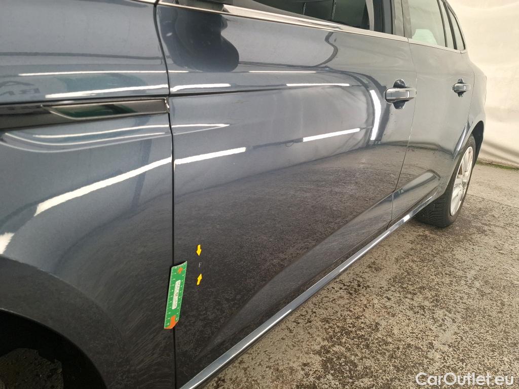  Renault  Megane RENAULT Mégane Estate / 2020 / 5P / Break Business TCe 140 EDC FAP #50