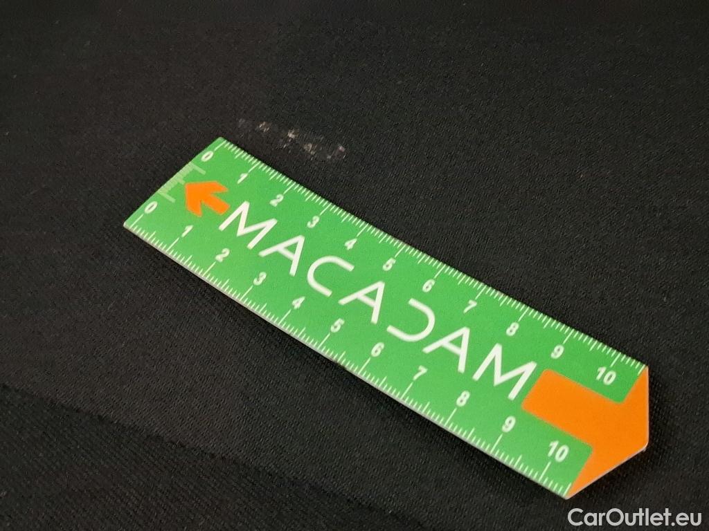  Renault  Captur  II Business 1.5 dCi 115CV BVA7 E6dT #19