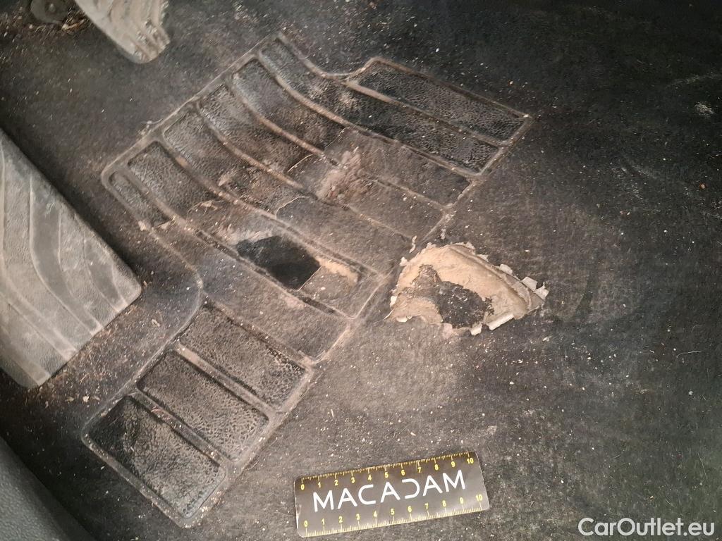  Renault  Megane  IV Berline 5pt. Business 1.5 dCi 115CV BVM6 E6dT #16