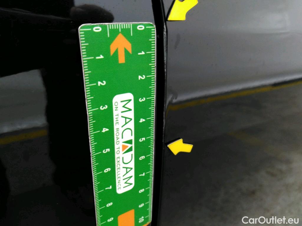  Peugeot  508 PEUGEOT  SW / 2018 / 5P / Break BlueHDi 130 S&S EAT8 Allure Pack #44