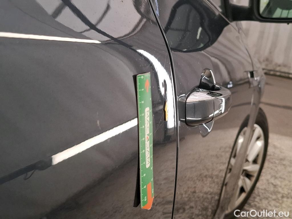  Renault  Megane RENAULT Mégane Estate / 2020 / 5P / Break Business TCe 140 EDC FAP #11