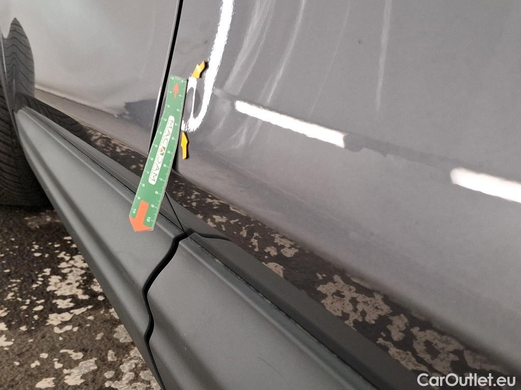  Renault  Arkana  Evolution 1.6 E-TECH Hybrid 145CV BVA6 E6d #9