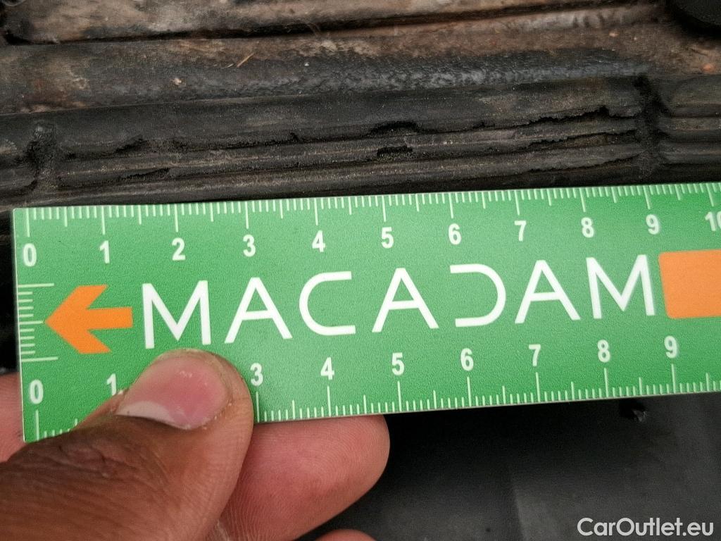  Renault  Trafic RENAULT  4p Combi Zen L2 Energy dCi 125 #21