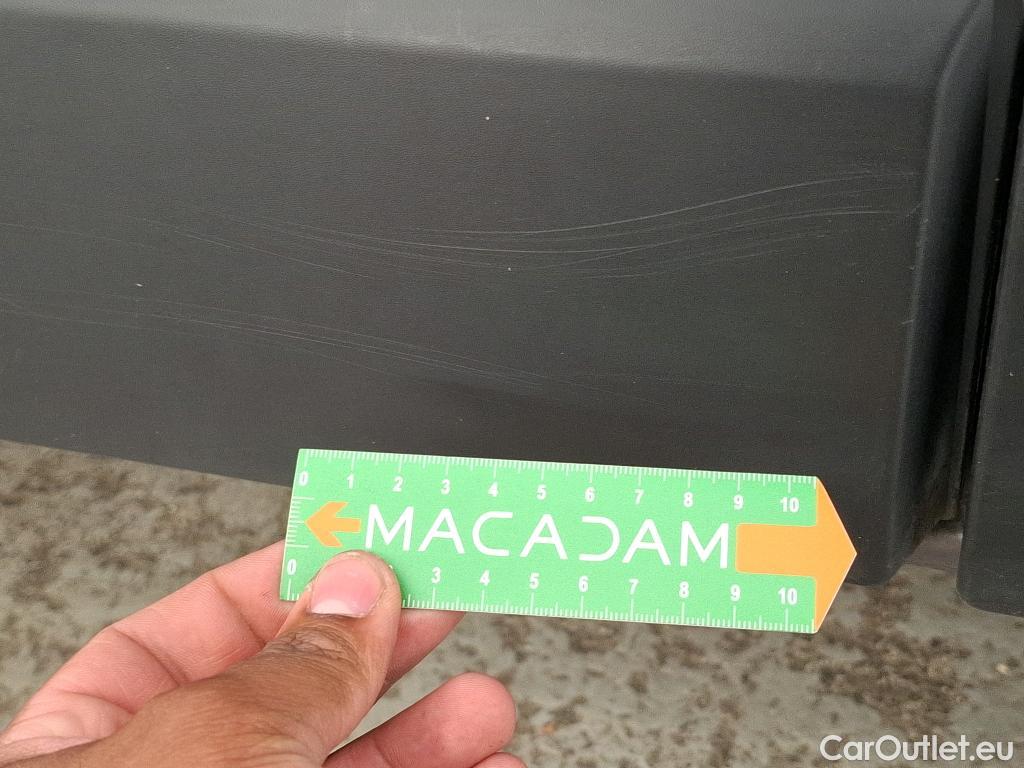  Renault  Trafic RENAULT  4p Combi Zen L2 Energy dCi 125 #58