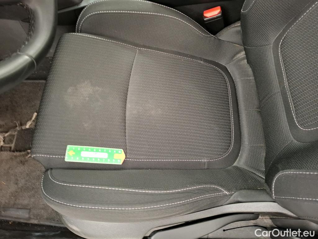  Renault  Megane RENAULT Mégane Estate / 2020 / 5P / Break Business TCe 140 EDC FAP #53