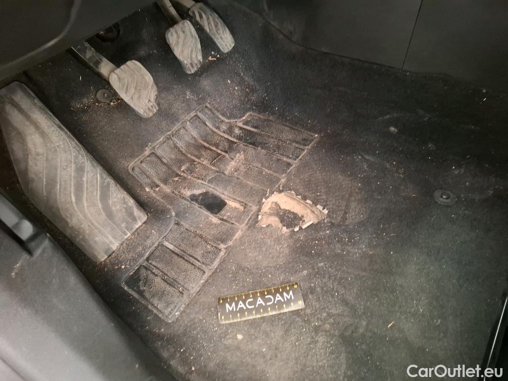  Renault  Megane  IV Berline 5pt. Business 1.5 dCi 115CV BVM6 E6dT #15