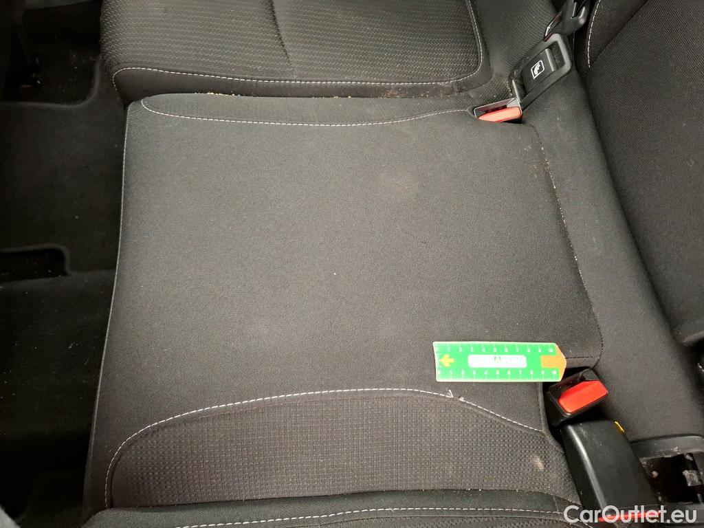  Renault  Megane RENAULT Mégane Estate / 2020 / 5P / Break Business TCe 140 EDC FAP #47