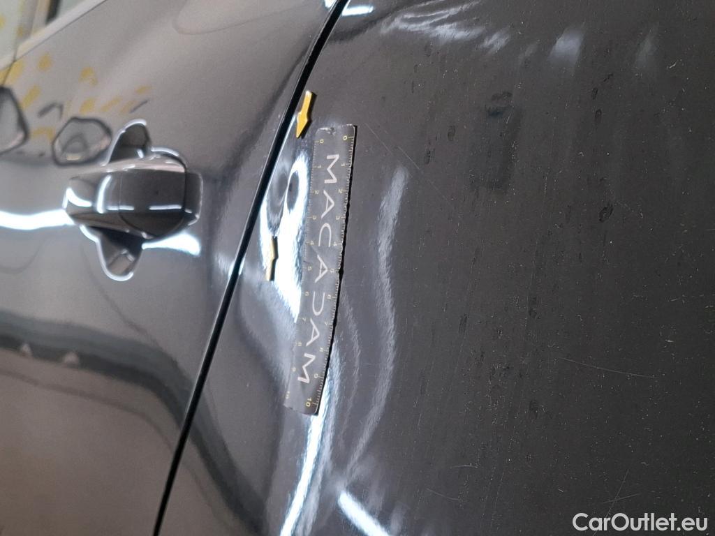  Renault  Megane  IV Berline 5pt. Business 1.5 dCi 115CV BVM6 E6dT #37