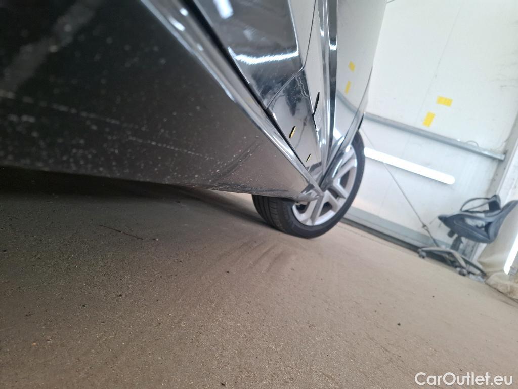  Renault  Megane  IV Berline 5pt. Business 1.5 dCi 115CV BVM6 E6dT #4