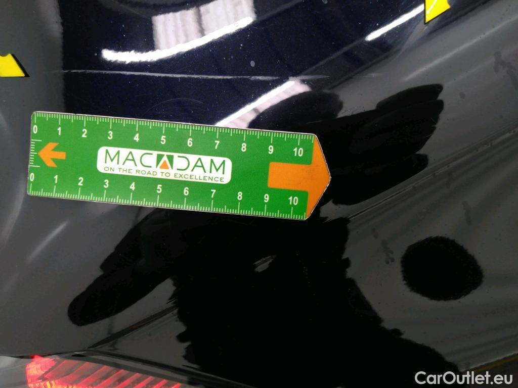  Peugeot  508 PEUGEOT  SW / 2018 / 5P / Break BlueHDi 130 S&S EAT8 Allure Pack #42