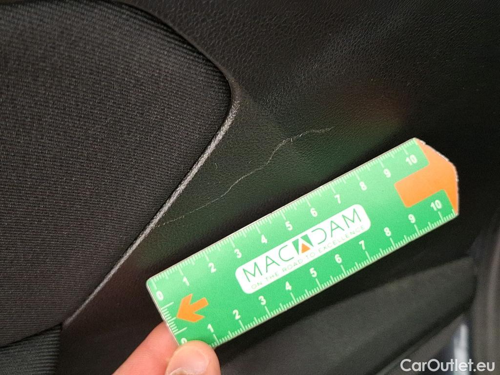  Renault  Megane RENAULT Mégane Estate / 2020 / 5P / Break Business TCe 140 EDC FAP #46