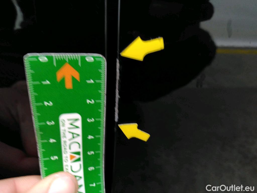  Peugeot  508 PEUGEOT  SW / 2018 / 5P / Break BlueHDi 130 S&S EAT8 Allure Pack #45