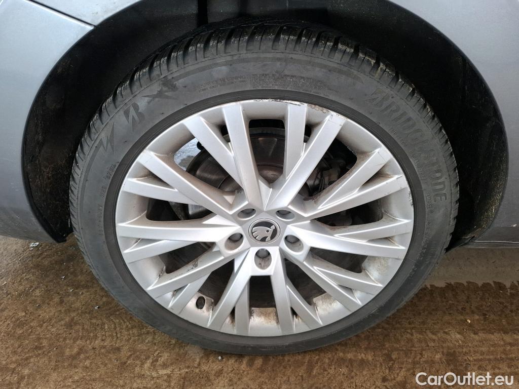  Skoda  Superb  Break Style 2.0 TDI 150CV BVA7 E6d #32