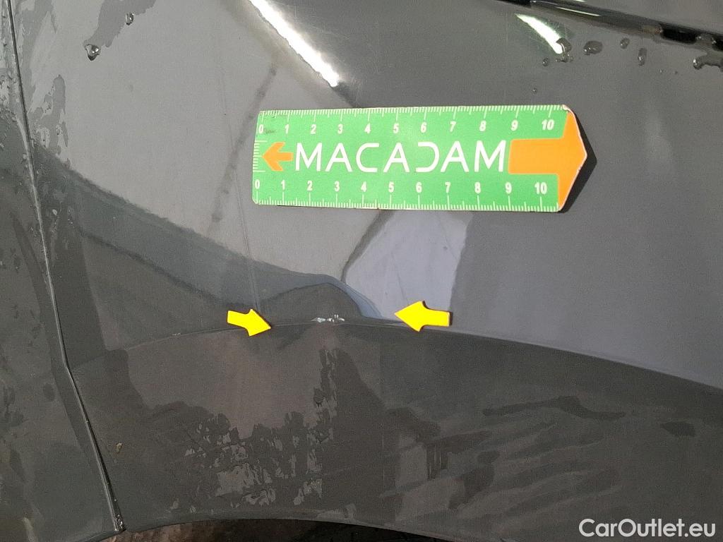  Volkswagen  Golf  VOLKSWAGEN  2020 5P  Berline 20 TDI SCR 115 DSG7 Life Busi #26