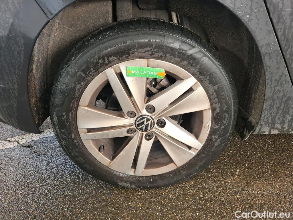  Volkswagen  Golf  VOLKSWAGEN  2020 5P  Berline 20 TDI SCR 115 DSG7 Life Busi #36