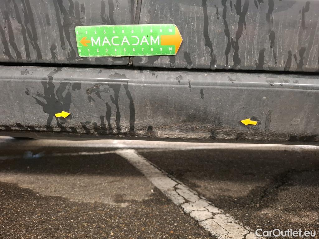  Volkswagen  Golf  VOLKSWAGEN  2020 5P  Berline 20 TDI SCR 115 DSG7 Life Busi #8