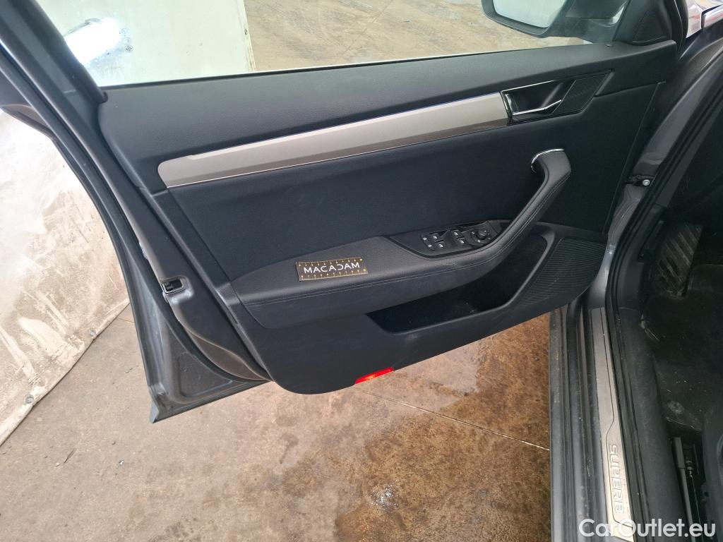  Skoda  Superb  Break Style 2.0 TDI 150CV BVA7 E6d #13