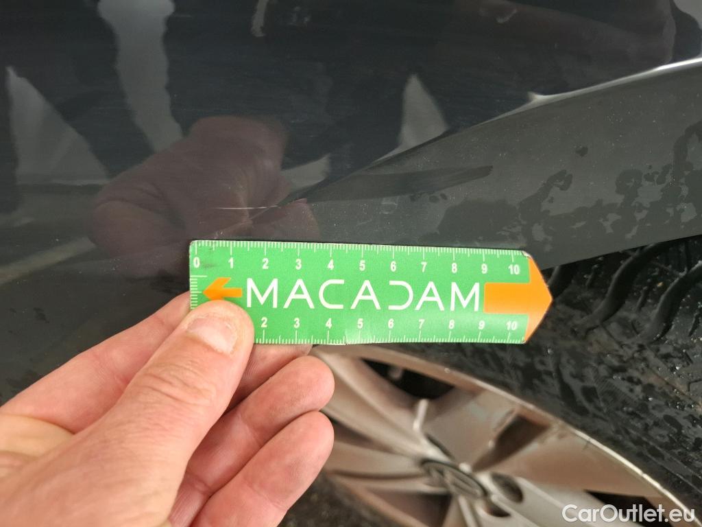  Volkswagen  Golf  VOLKSWAGEN  2020 5P  Berline 20 TDI SCR 115 DSG7 Life Busi #39