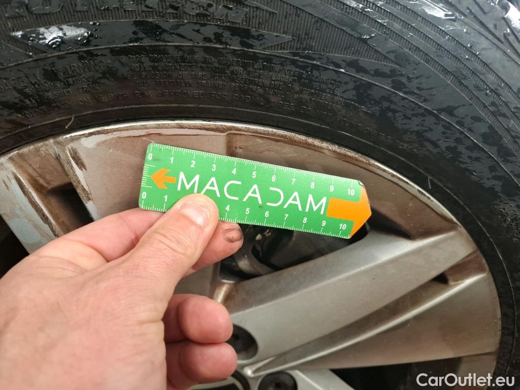  Volkswagen  Golf  VOLKSWAGEN  2020 5P  Berline 20 TDI SCR 115 DSG7 Life Busi #23