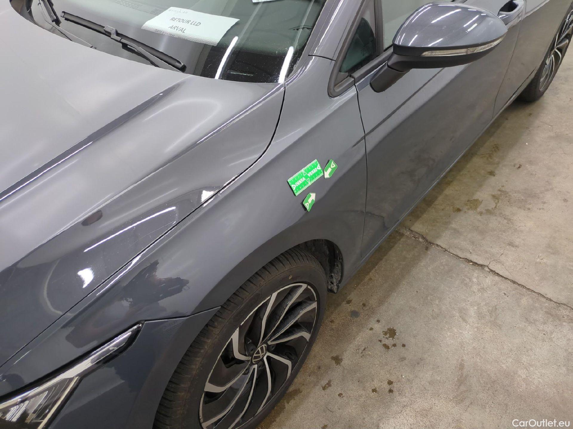  Volkswagen  Golf  VOLKSWAGEN / 2020 / 5P / Berline 1.0 eTSI OPF 110 DSG7 Life Business #50