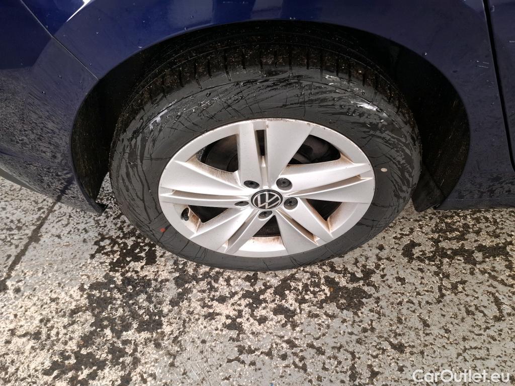  Volkswagen  Golf  VOLKSWAGEN / 2020 / 5P / Berline 2.0 TDI SCR 115 DSG LIFE BUSINESS #5