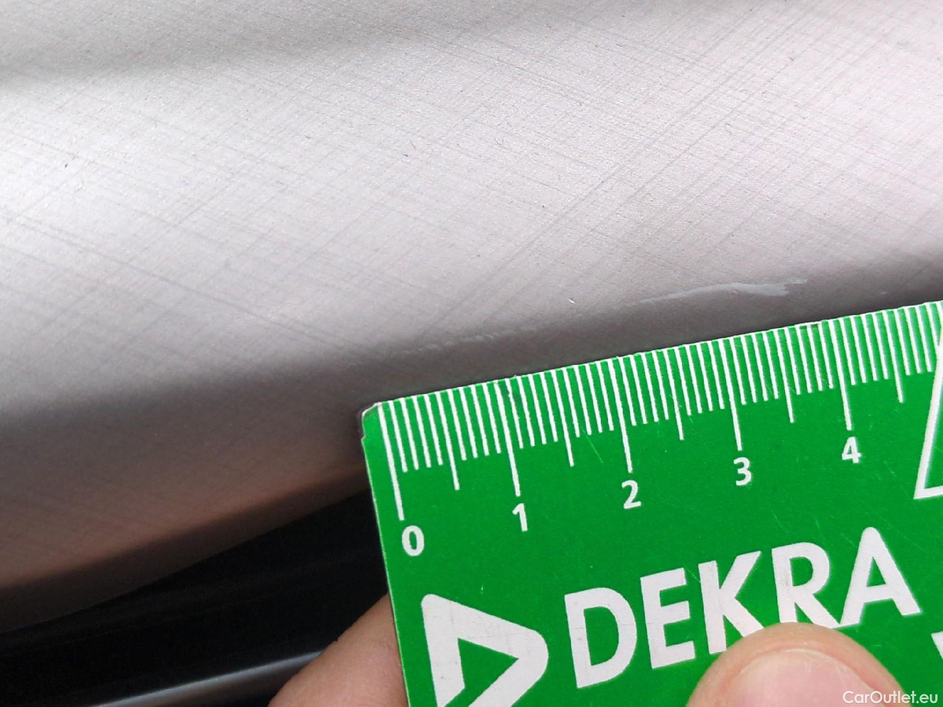  Volkswagen  Golf  VOLKSWAGEN / 2020 / 5P / Berline 1.0 eTSI OPF 110 DSG7 Life Business #2