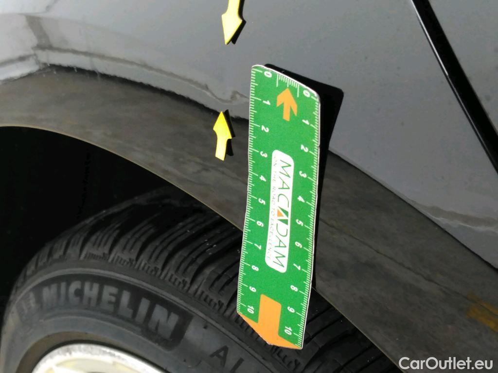  Audi  A3 AUDI  Sportback / 2020 / 5P / Berline 40 TFSI e 204 S Tronic Business Line #52