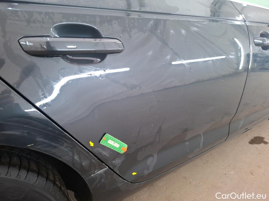  Audi  A4  Avant business line 2.0 TDI 150CV BVA7 E6 #9