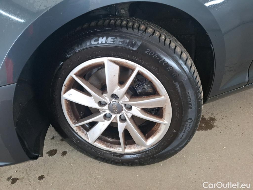  Audi  A4  Avant business line 2.0 TDI 150CV BVA7 E6 #22