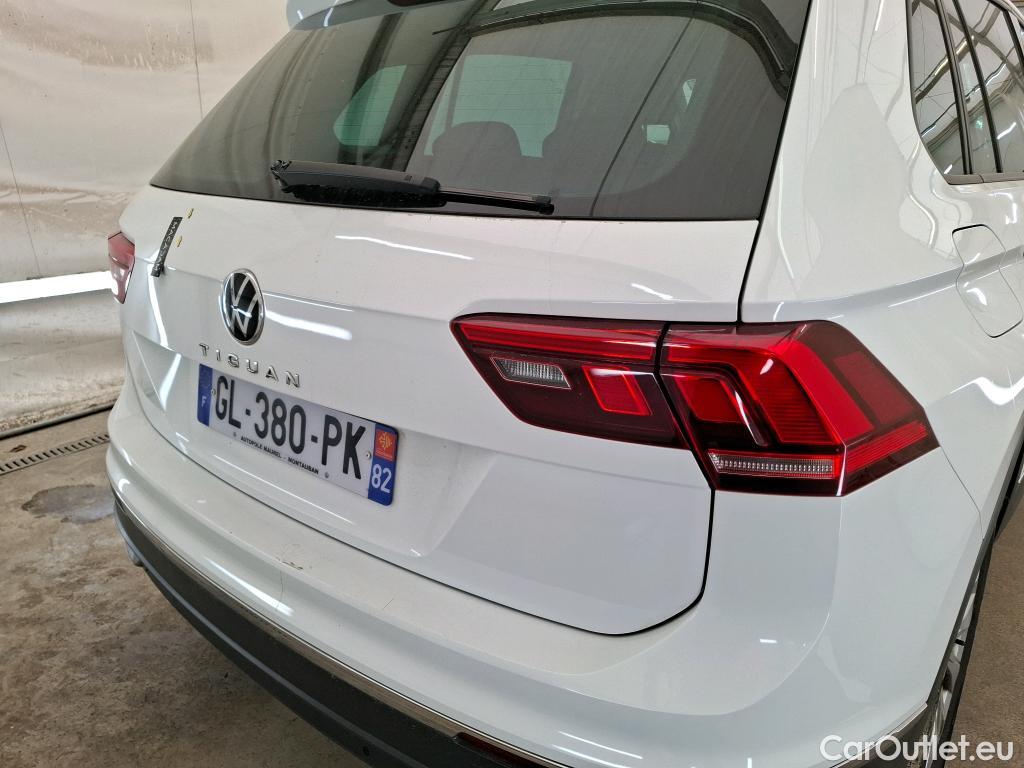  Volkswagen  Tiguan VOLKSWAGEN  / 2020 / 5P / SUV 2.0 TDI 150 DSG7 Life Business #19