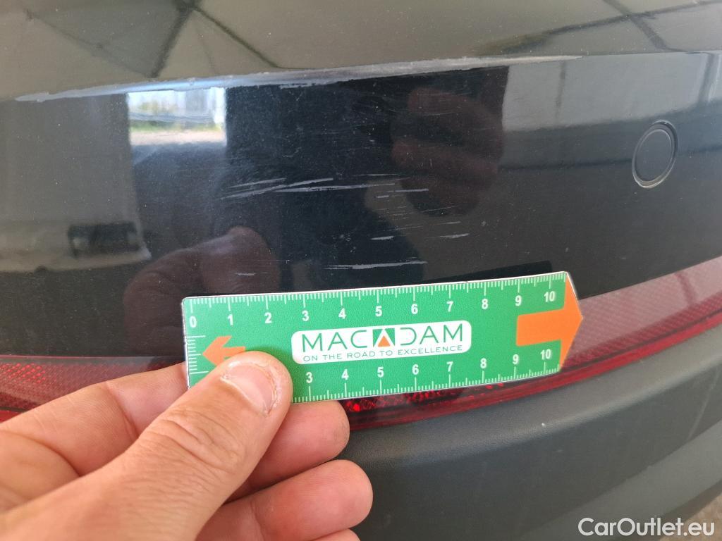  Audi  Q3 AUDI  / 2018 / 5P / SUV 1.5 35 TFSI 150 S TRONIC DESIGN #28