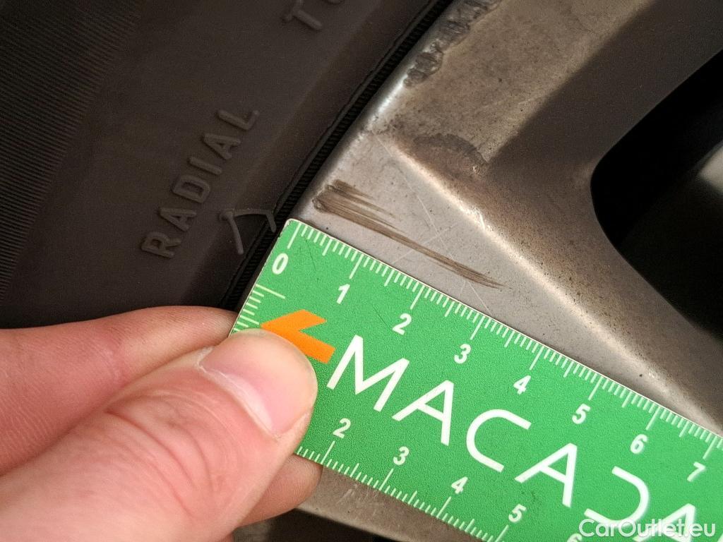  Volkswagen  Tiguan VOLKSWAGEN  / 2020 / 5P / SUV 2.0 TDI 150 DSG7 Life Business #37