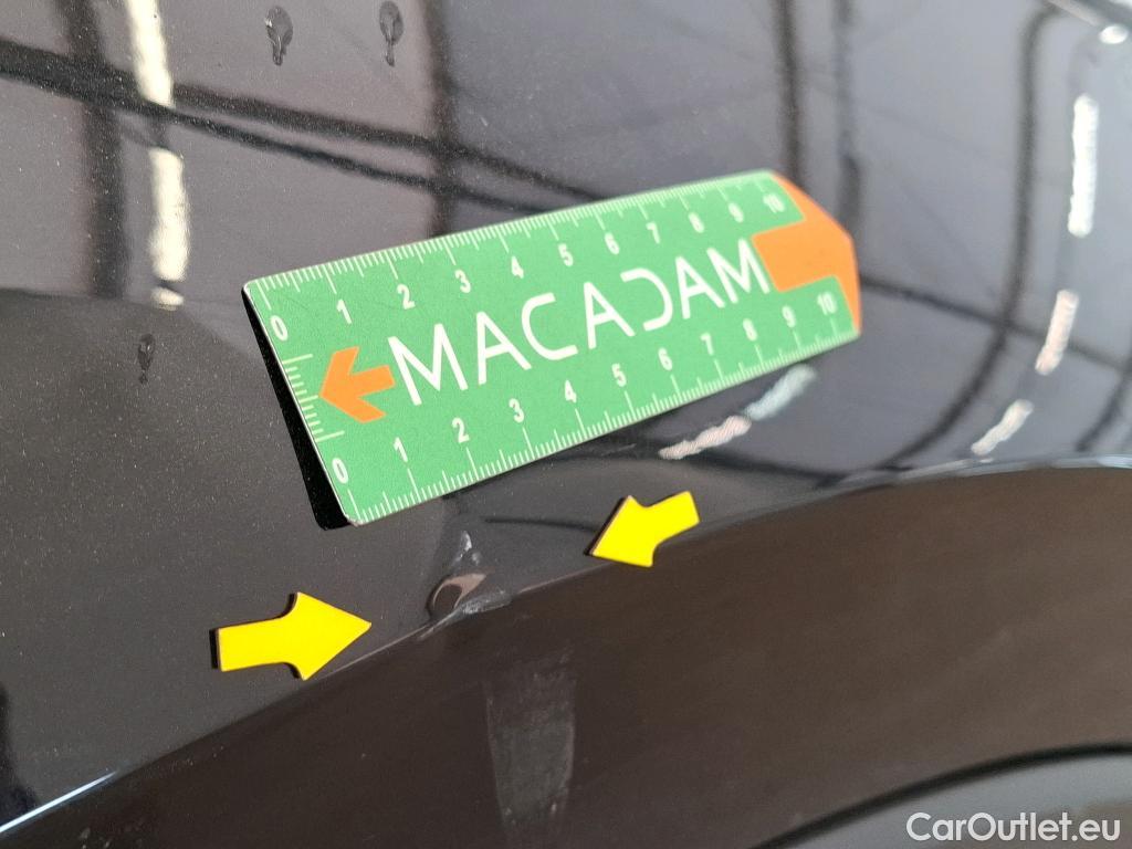  Volkswagen  Tiguan VOLKSWAGEN  / 2020 / 5P / SUV 2.0 TDI 150 DSG7 Life Business #53