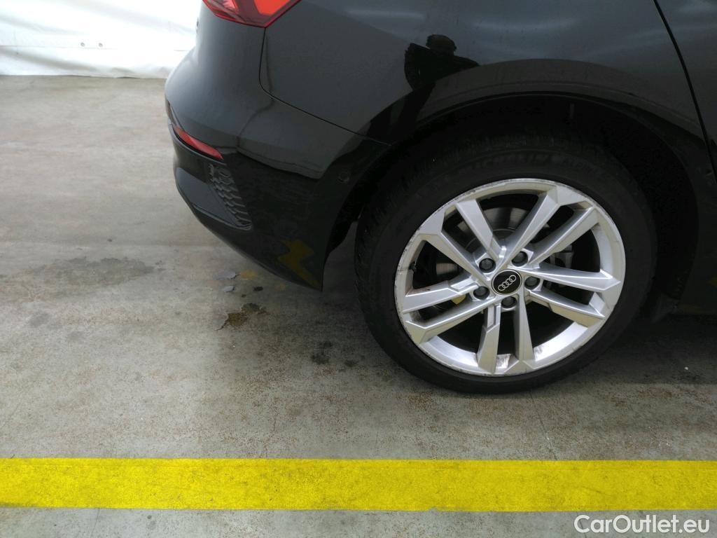  Audi  A3 AUDI  Sportback / 2020 / 5P / Berline 40 TFSI e 204 S Tronic Business Line #14