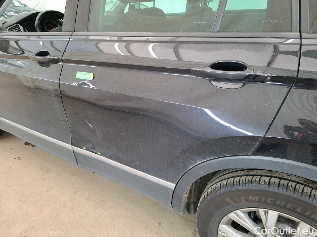  Volkswagen  Tiguan VOLKSWAGEN  / 2020 / 5P / SUV 2.0 TDI 150 DSG7 Life Business #10