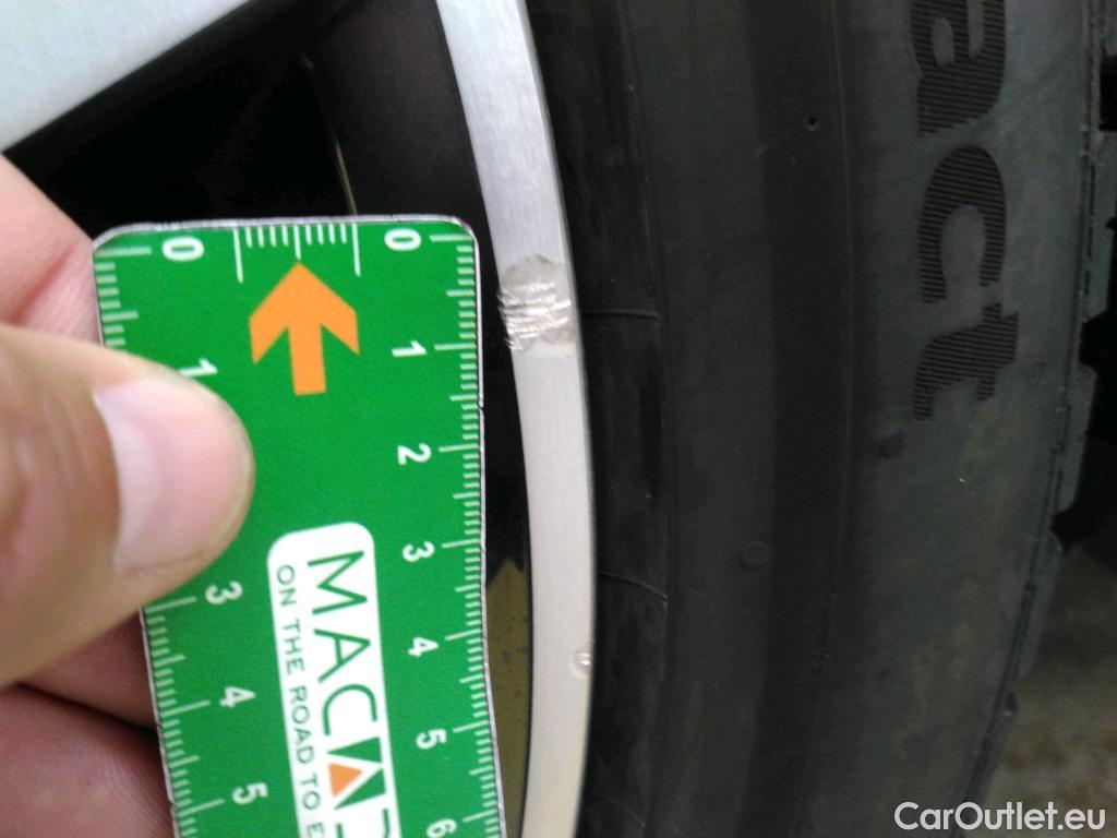  Volkswagen  Tiguan VOLKSWAGEN  Allspace / 2017 / 5P / SUV 2.0 TDI 150 DSG7 Carat Exclusive #38