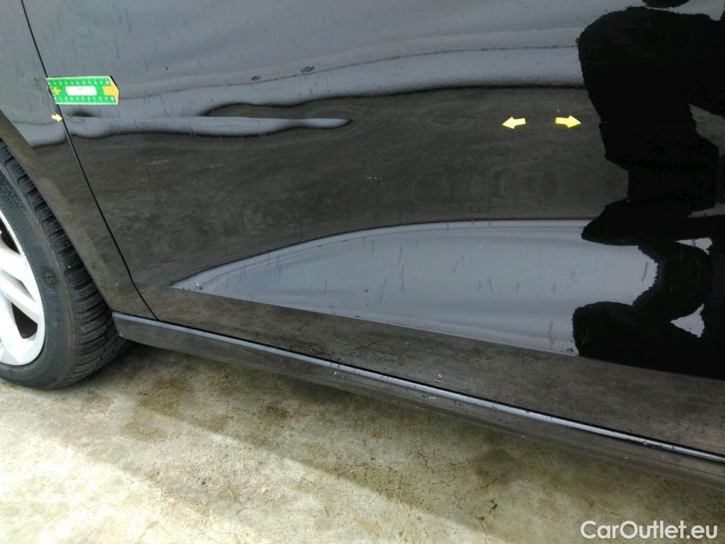  Audi  A3 AUDI  Sportback / 2020 / 5P / Berline 40 TFSI e 204 S Tronic Business Line #2