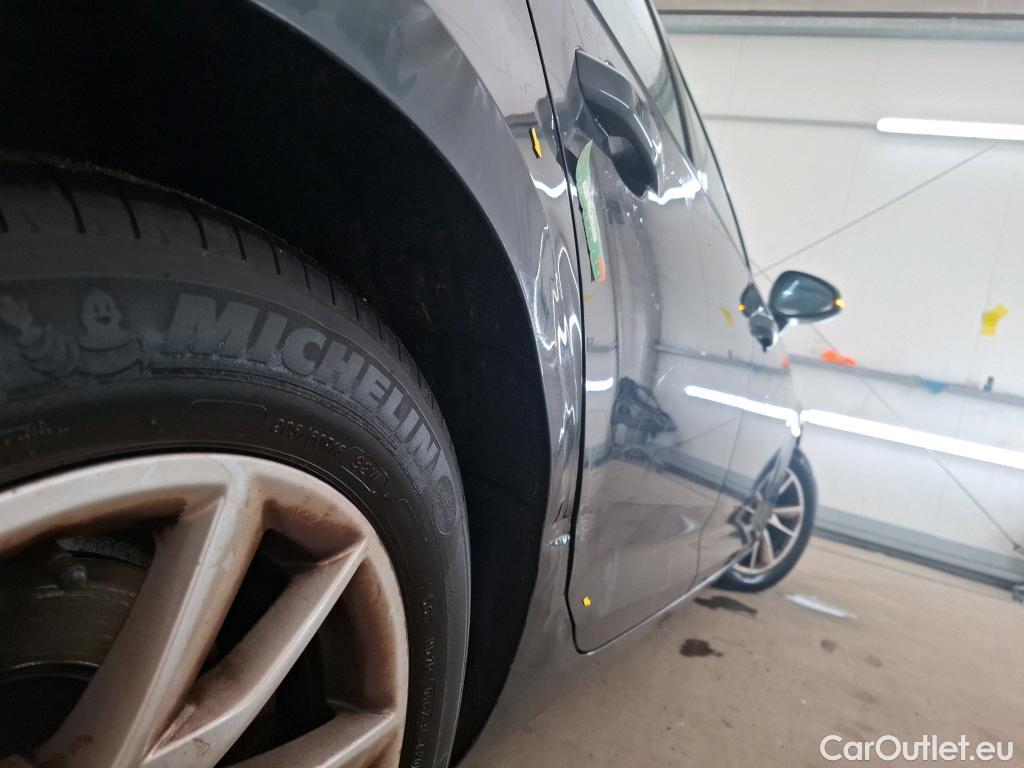  Audi  A4  Avant business line 2.0 TDI 150CV BVA7 E6 #8