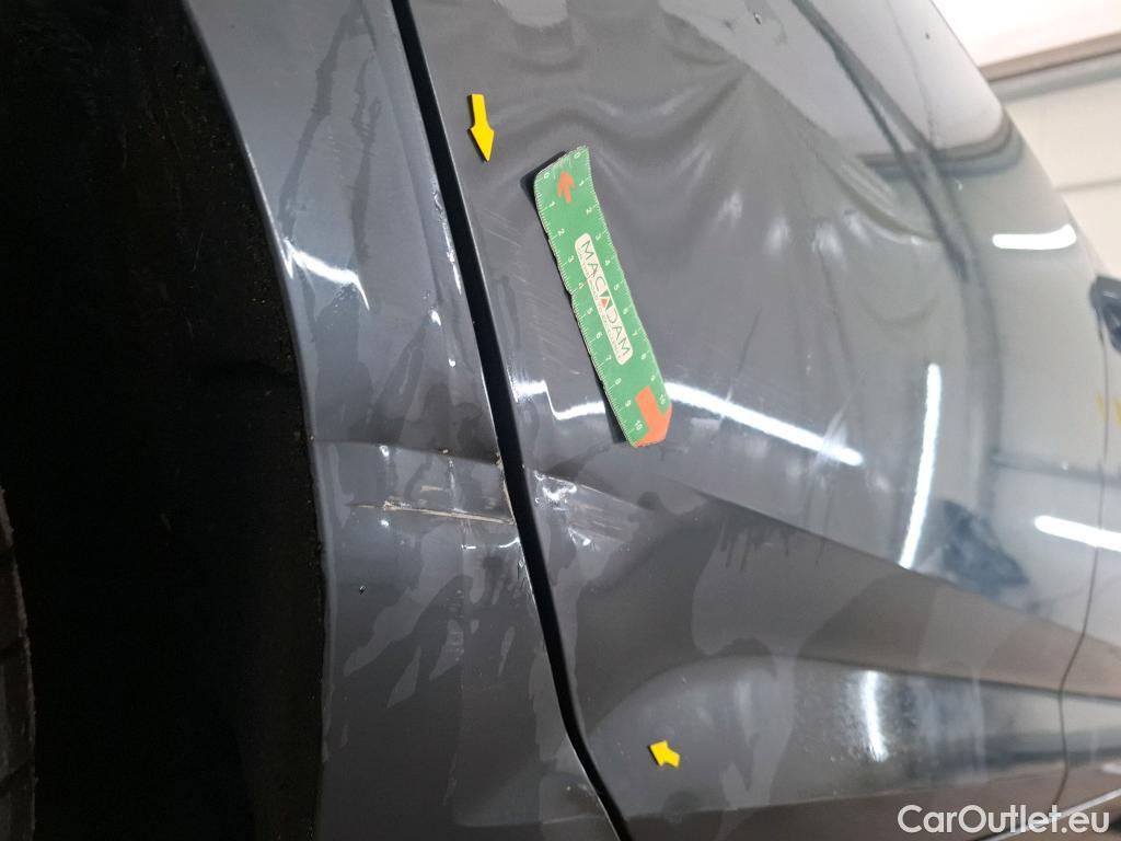  Audi  A4  Avant business line 2.0 TDI 150CV BVA7 E6 #11