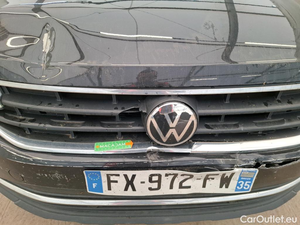  Volkswagen  Tiguan VOLKSWAGEN  / 2020 / 5P / SUV 2.0 TDI 150 DSG7 Life Business #21