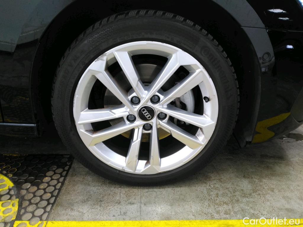  Audi  A3 AUDI  Sportback / 2020 / 5P / Berline 40 TFSI e 204 S Tronic Business Line #18