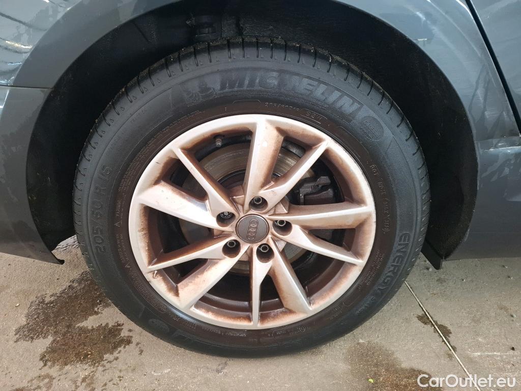  Audi  A4  Avant business line 2.0 TDI 150CV BVA7 E6 #28