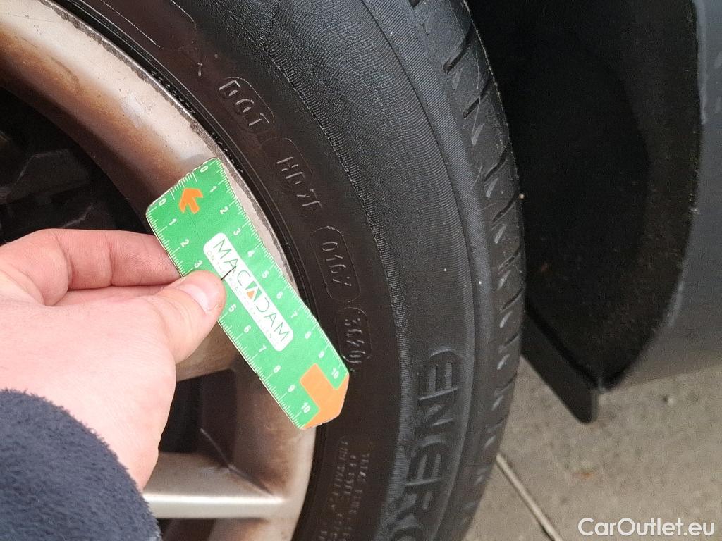  Audi  A4  Avant business line 2.0 TDI 150CV BVA7 E6 #32