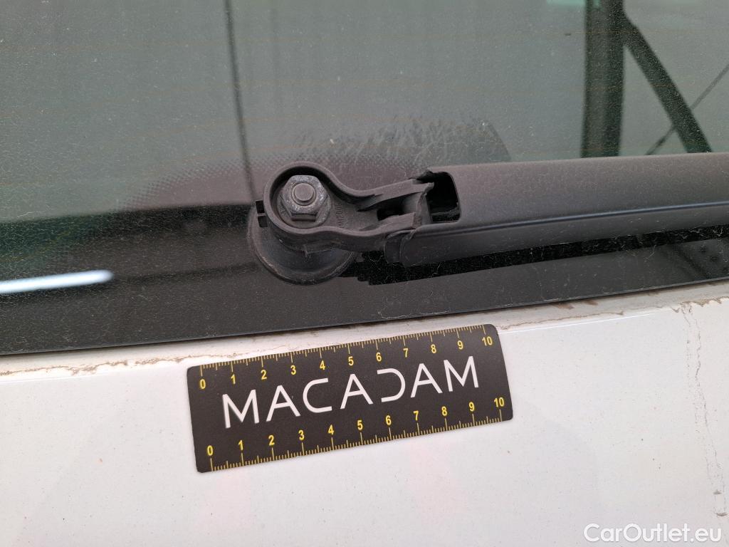  Volkswagen  Tiguan VOLKSWAGEN  / 2020 / 5P / SUV 2.0 TDI 150 DSG7 Life Business #30