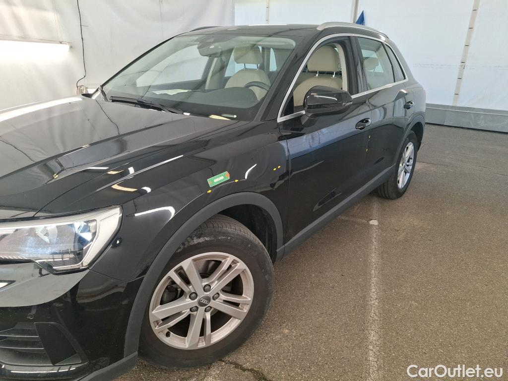  Audi  Q3 AUDI  / 2018 / 5P / SUV 1.5 35 TFSI 150 S TRONIC DESIGN #23